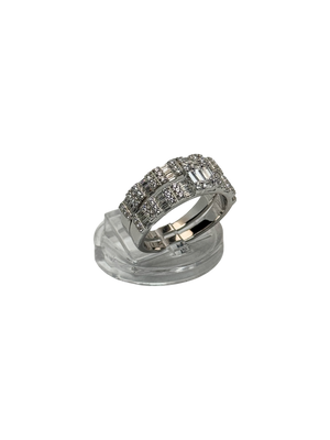 Anillo de compromiso con alianza y circonia baguette