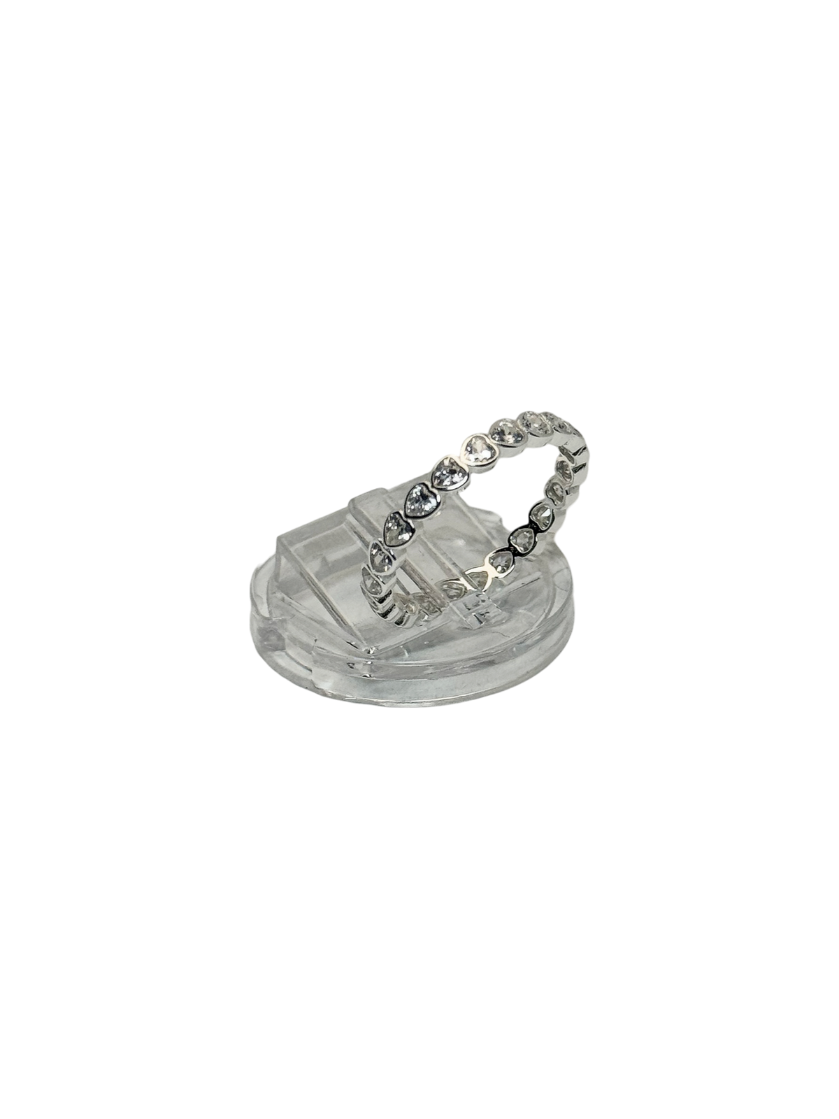 Anillo banda de corazones