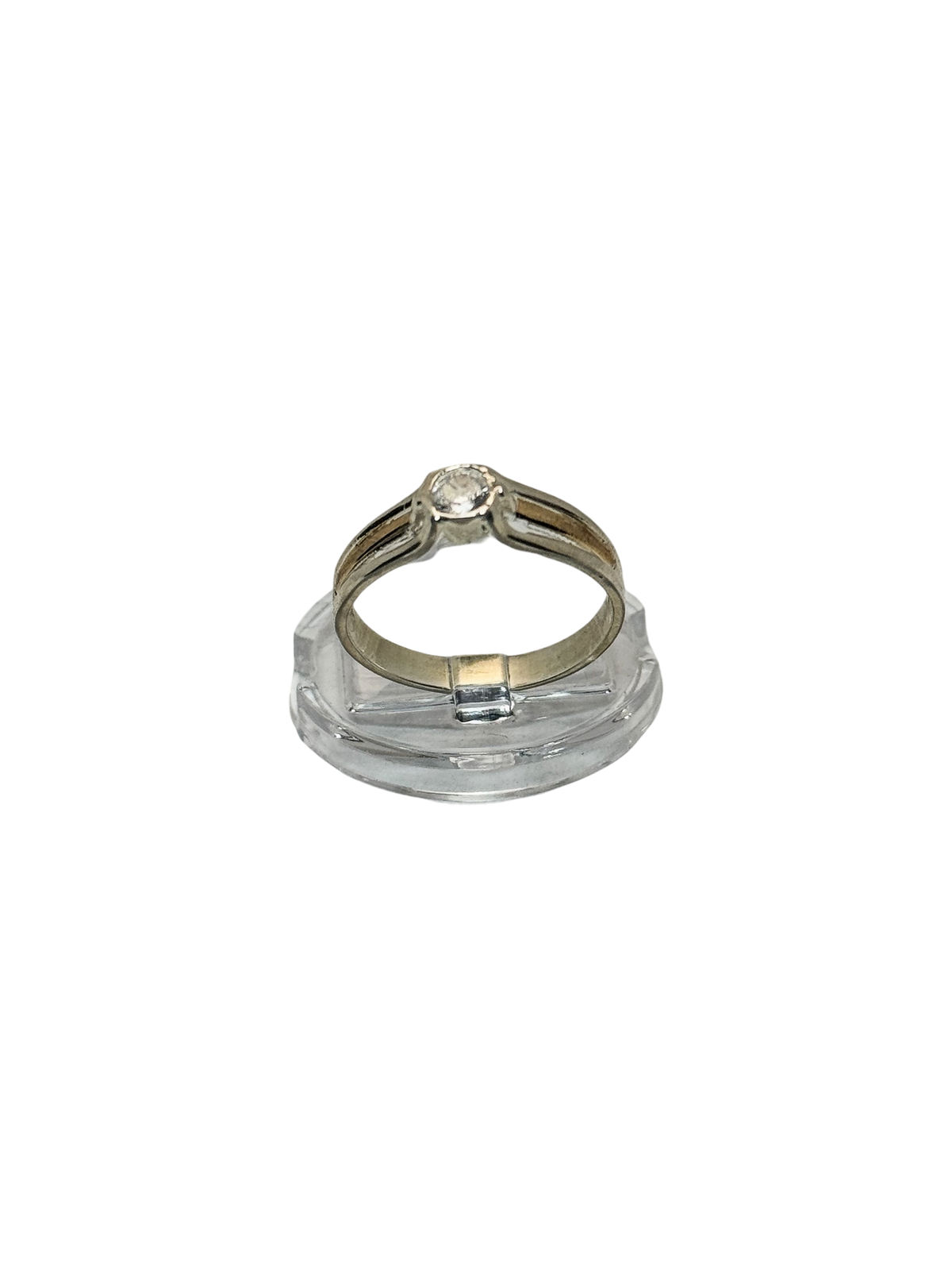 Anillo solitario semi-engastado