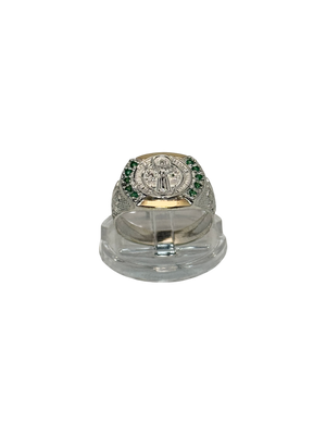 Anillo tipo sello de San Benito zircones verdes